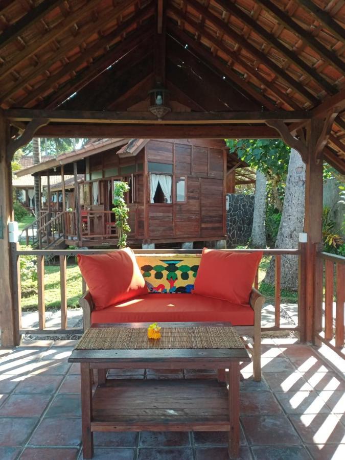 مانغيس Wooden House Candidasa المظهر الخارجي الصورة